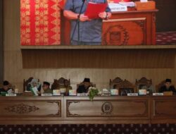 Atas Nama Eksekutif, Walikota Lubuklinggau Sampaikan Raperda LPJ APBD 2022