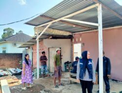 20 Rumah Rusak Akibat Angin Puting Beliung, NasDem Langsung Turun Beri Bantuan