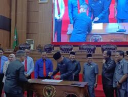 Perkuat Sinergi dalam Penanganan Hukum, DPRD Musi Rawas dan Kejari Teken MoU